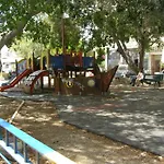 Apartamento Oma's Haus- το σπίτι της γιαγιάς Agioi Theodoroi (Corinthia)