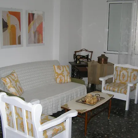 Apartment Oma's Haus- το σπίτι της γιαγιάς Agioi Theodoroi